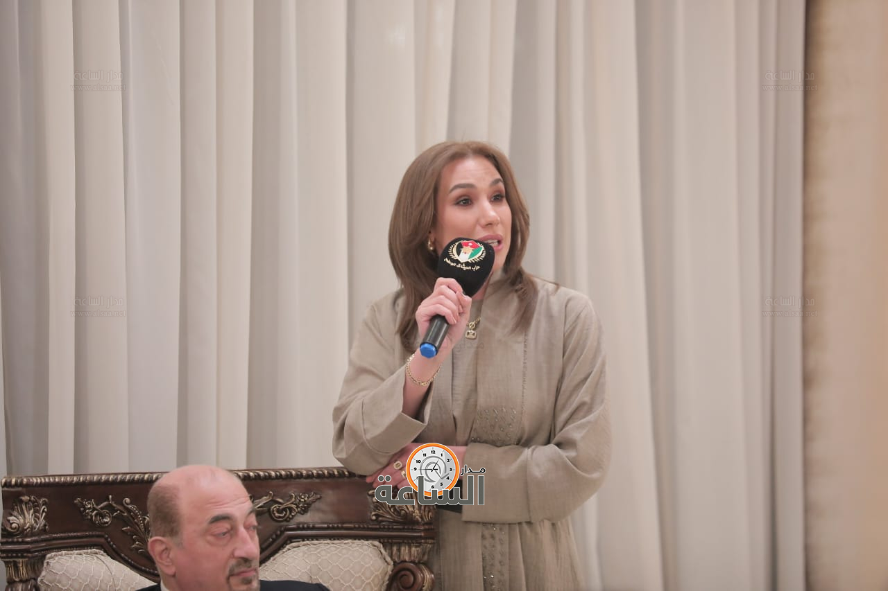 Madar Al-Saa Images 0.5582889339216568