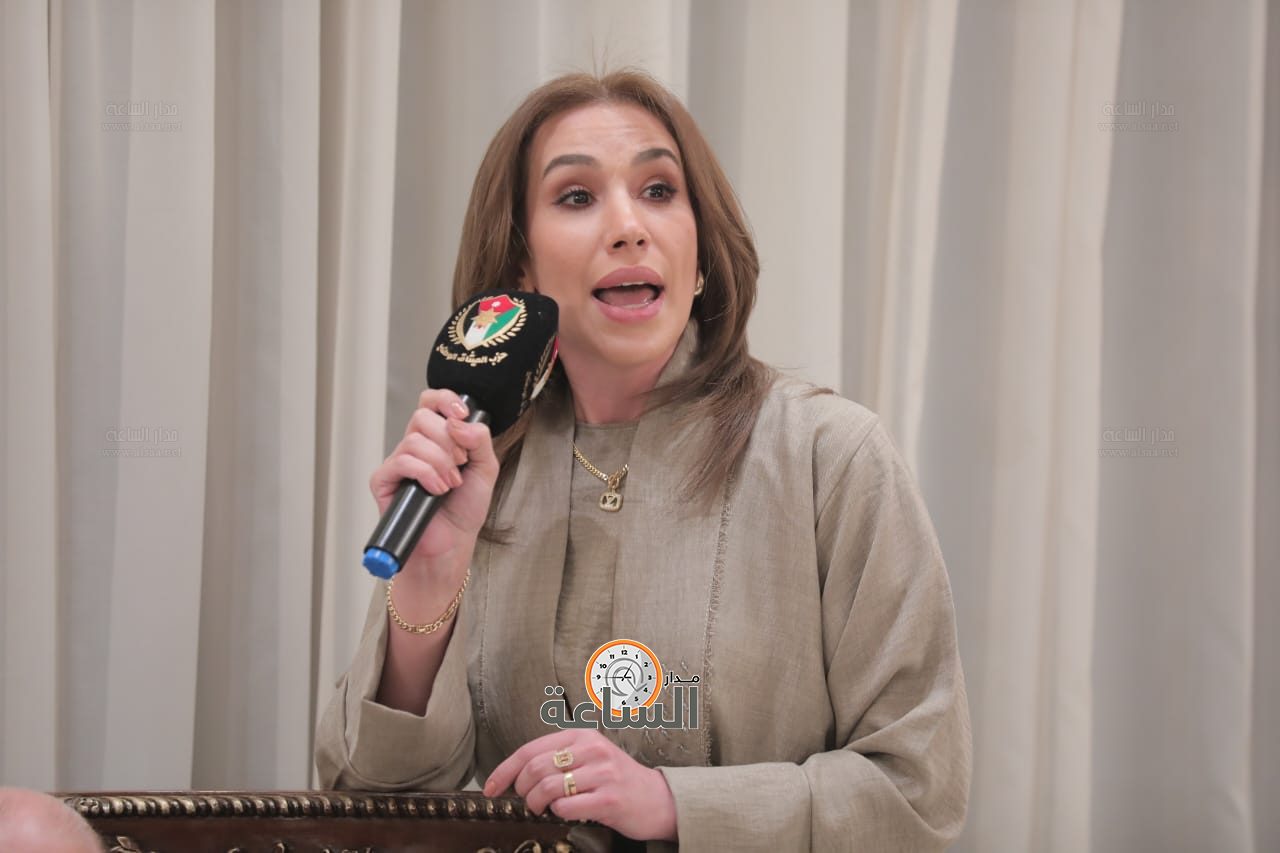 Madar Al-Saa Images 0.1500170992547385