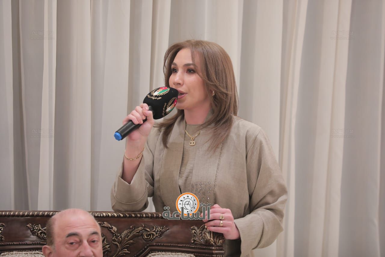 Madar Al-Saa Images 0.34938951146166497