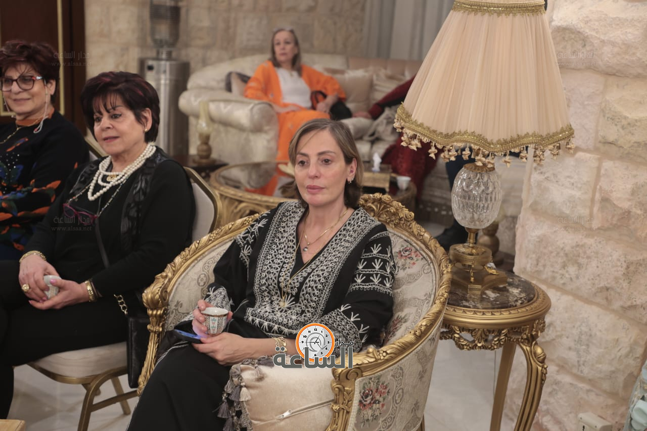 Madar Al-Saa Images 0.9058318777992567