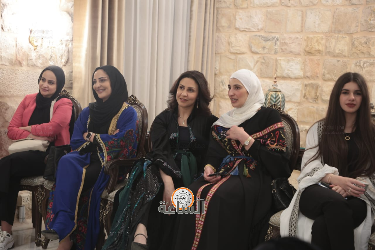 Madar Al-Saa Images 0.8423146561800257