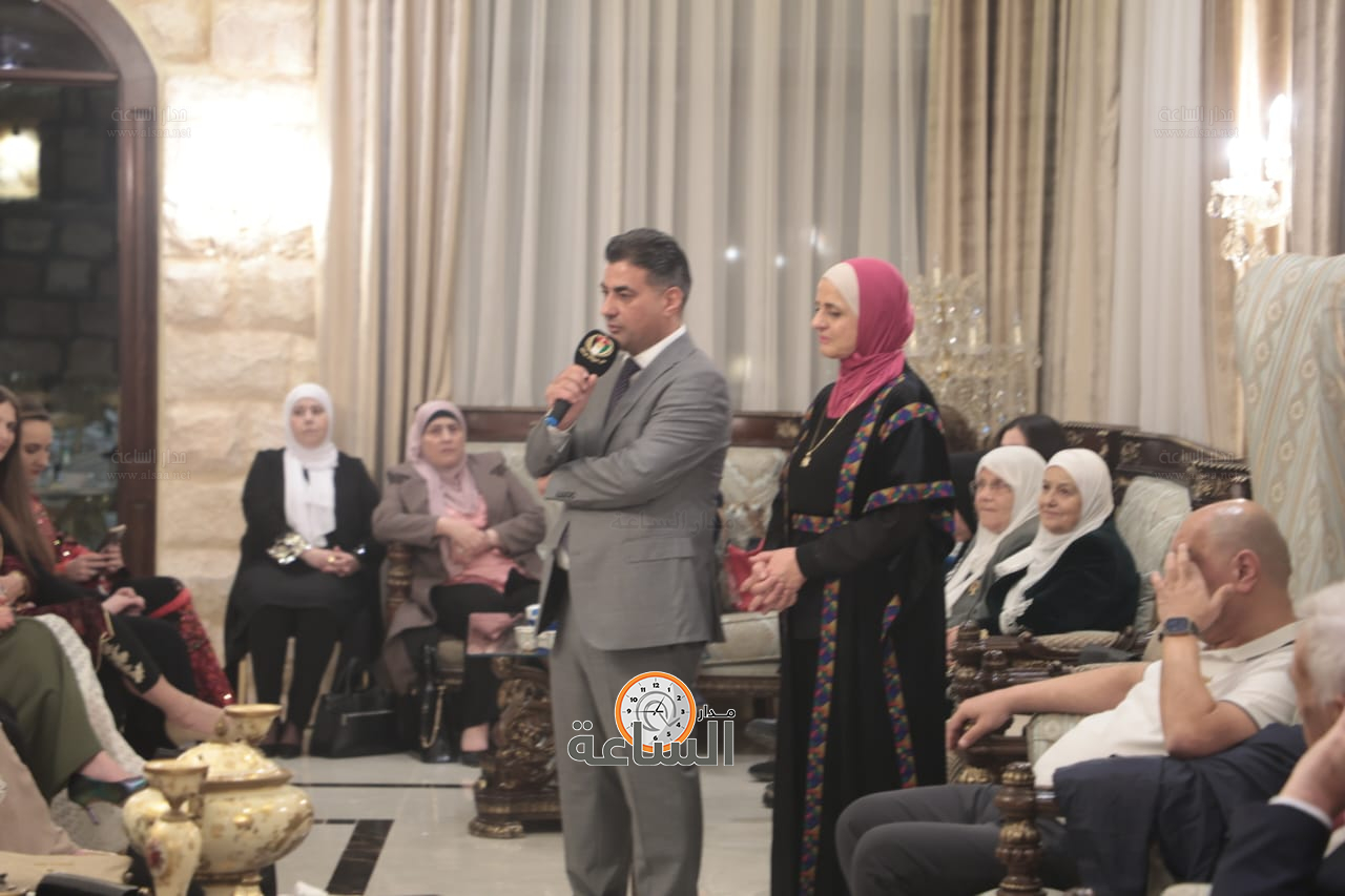 Madar Al-Saa Images 0.7788369860995576