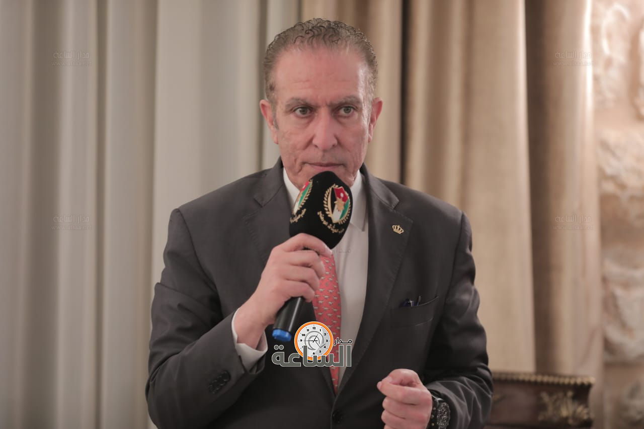 Madar Al-Saa Images 0.0640347364794489