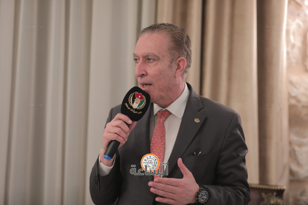 Madar Al-Saa Images 0.022682432639251626