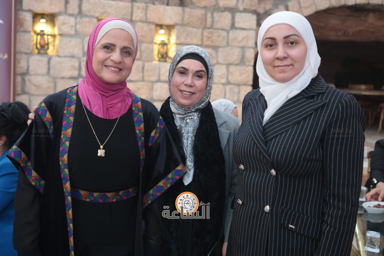 Madar Al-Saa Images 0.11376873716528602