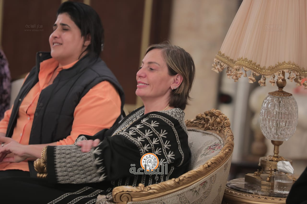 Madar Al-Saa Images 0.545276834391601