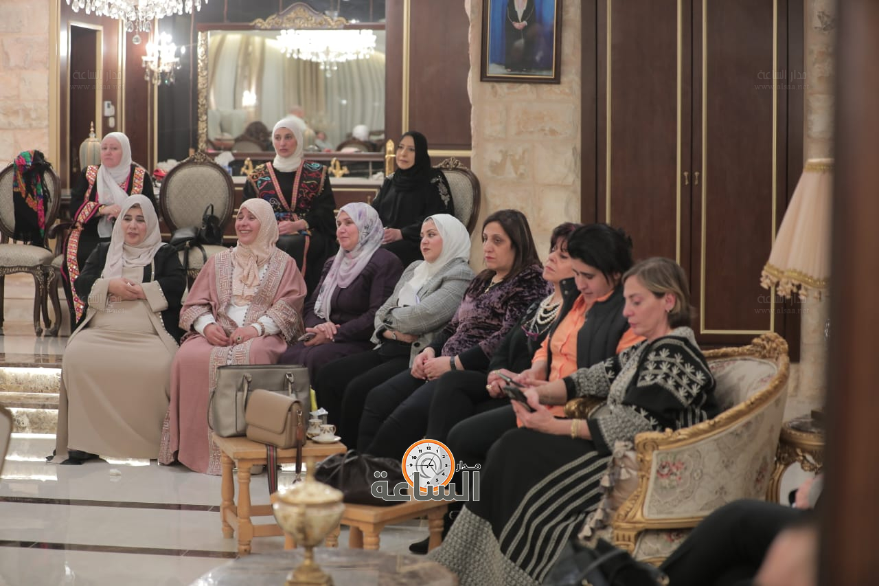 Madar Al-Saa Images 0.6252108392553177