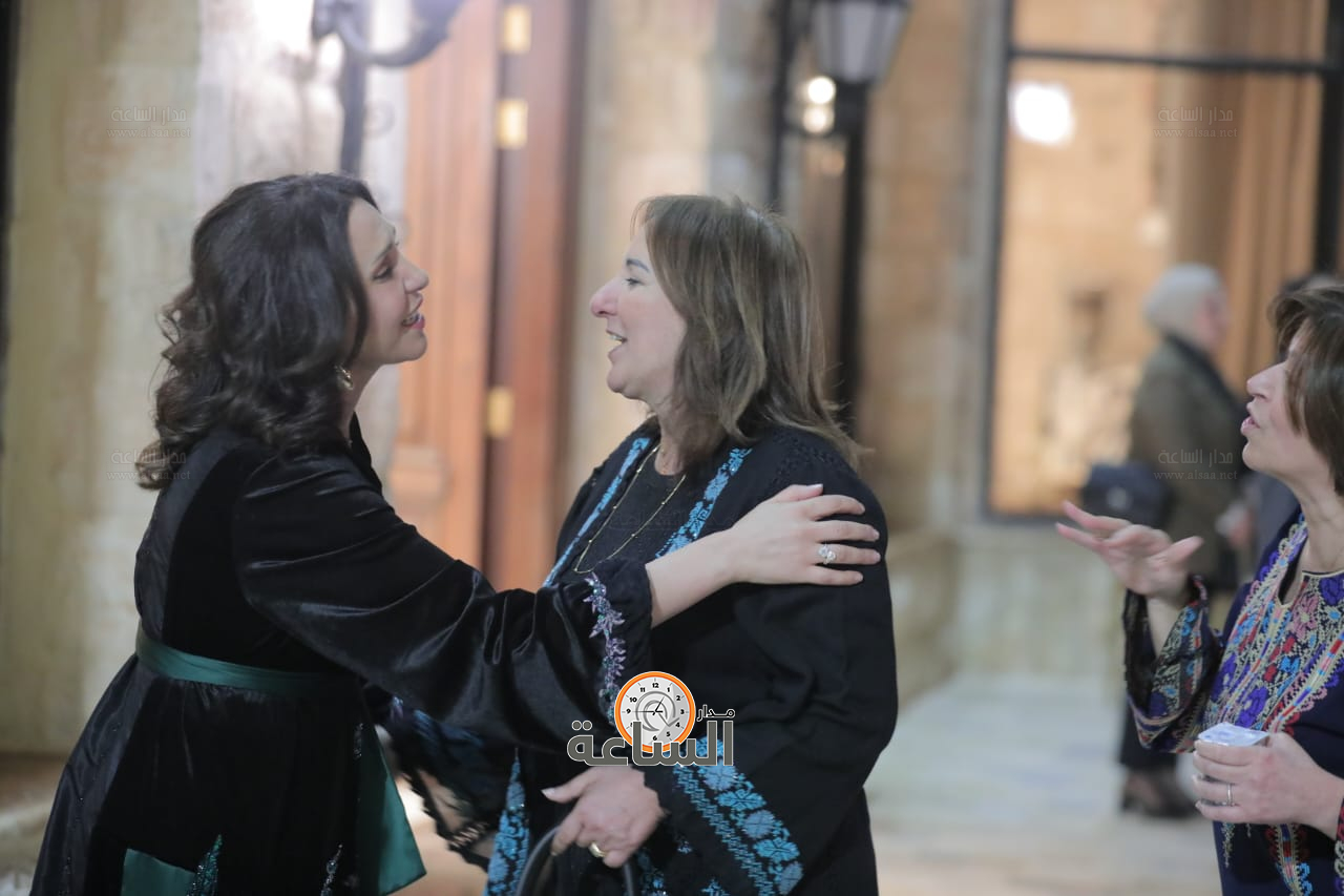 Madar Al-Saa Images 0.7911062089260337