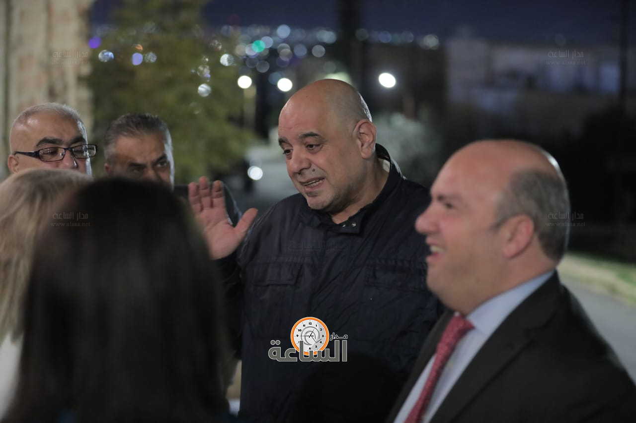 Madar Al-Saa Images 0.6454859439348479