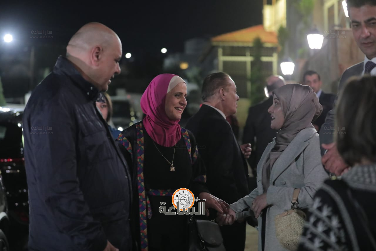 Madar Al-Saa Images 0.4665369927400993