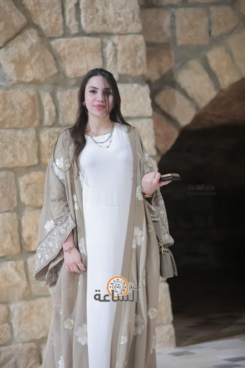 Madar Al-Saa Images 0.015583725461279396