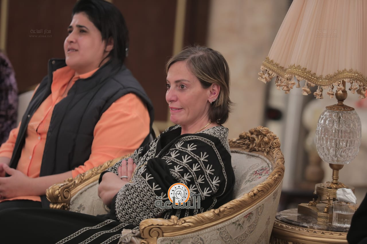 Madar Al-Saa Images 0.05710435980182904