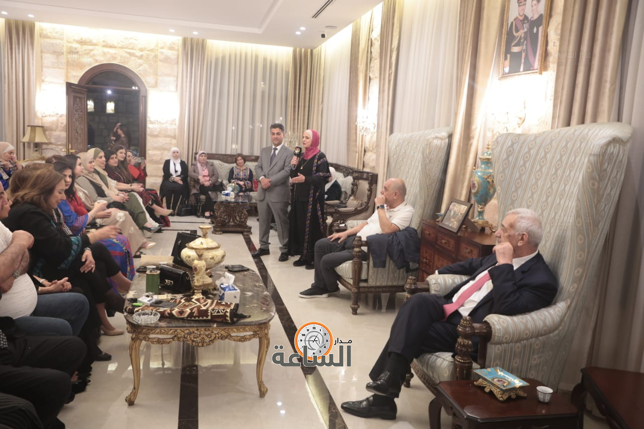 Madar Al-Saa Images 0.6853337994094928