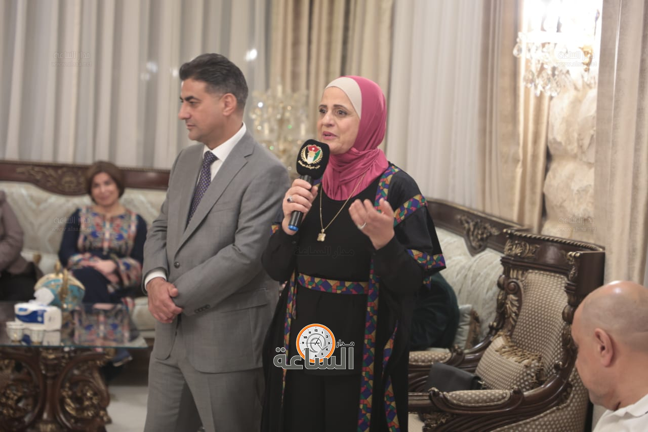 Madar Al-Saa Images 0.1368677621073795