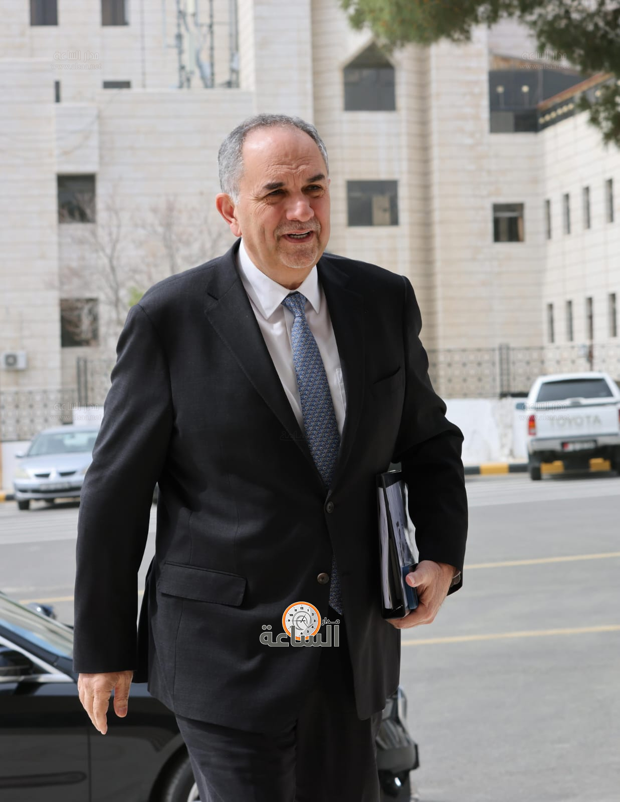 Madar Al-Saa Images 0.138818882848609