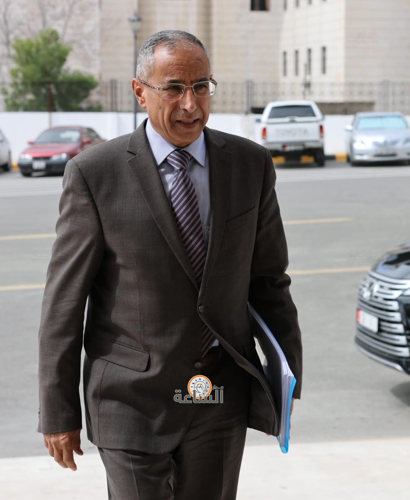 Madar Al-Saa Images 0.15071512887148497