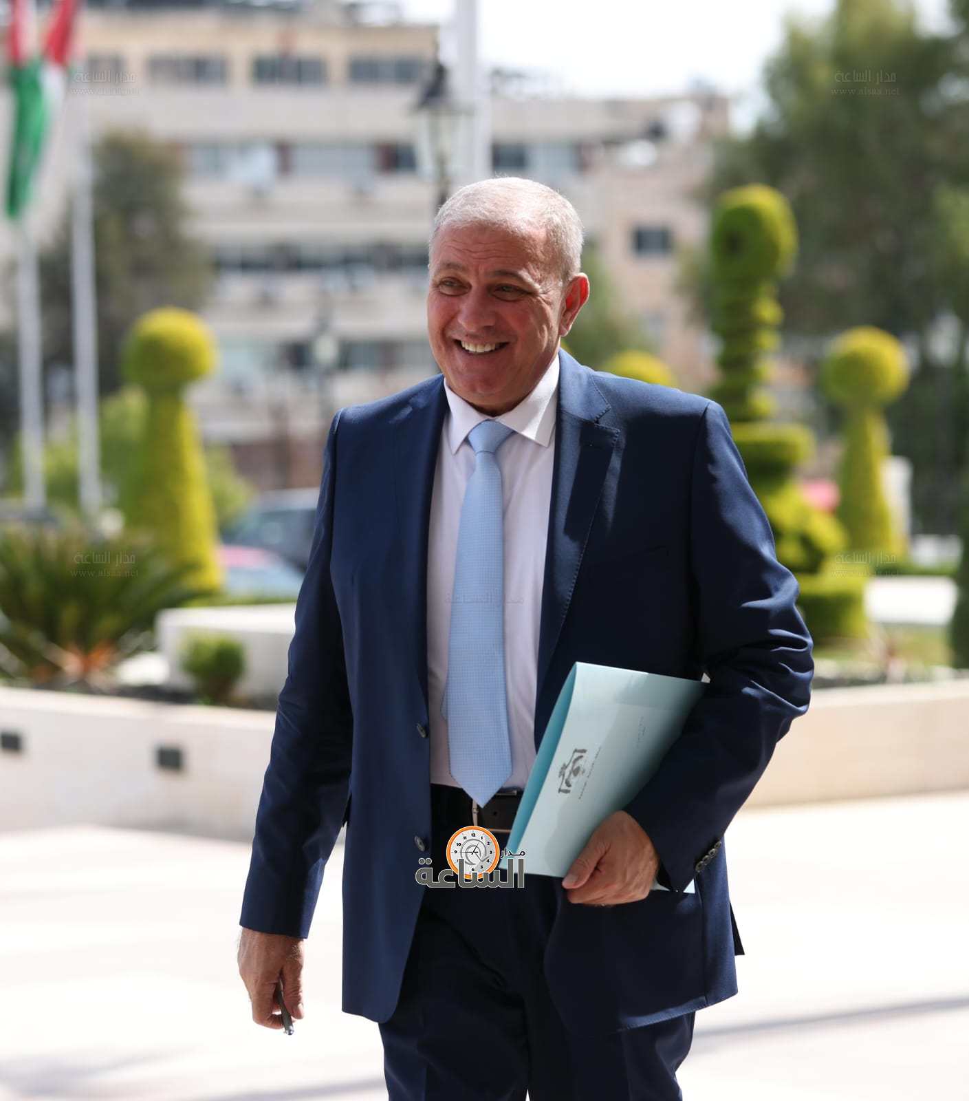 Madar Al-Saa Images 0.48362512798317403