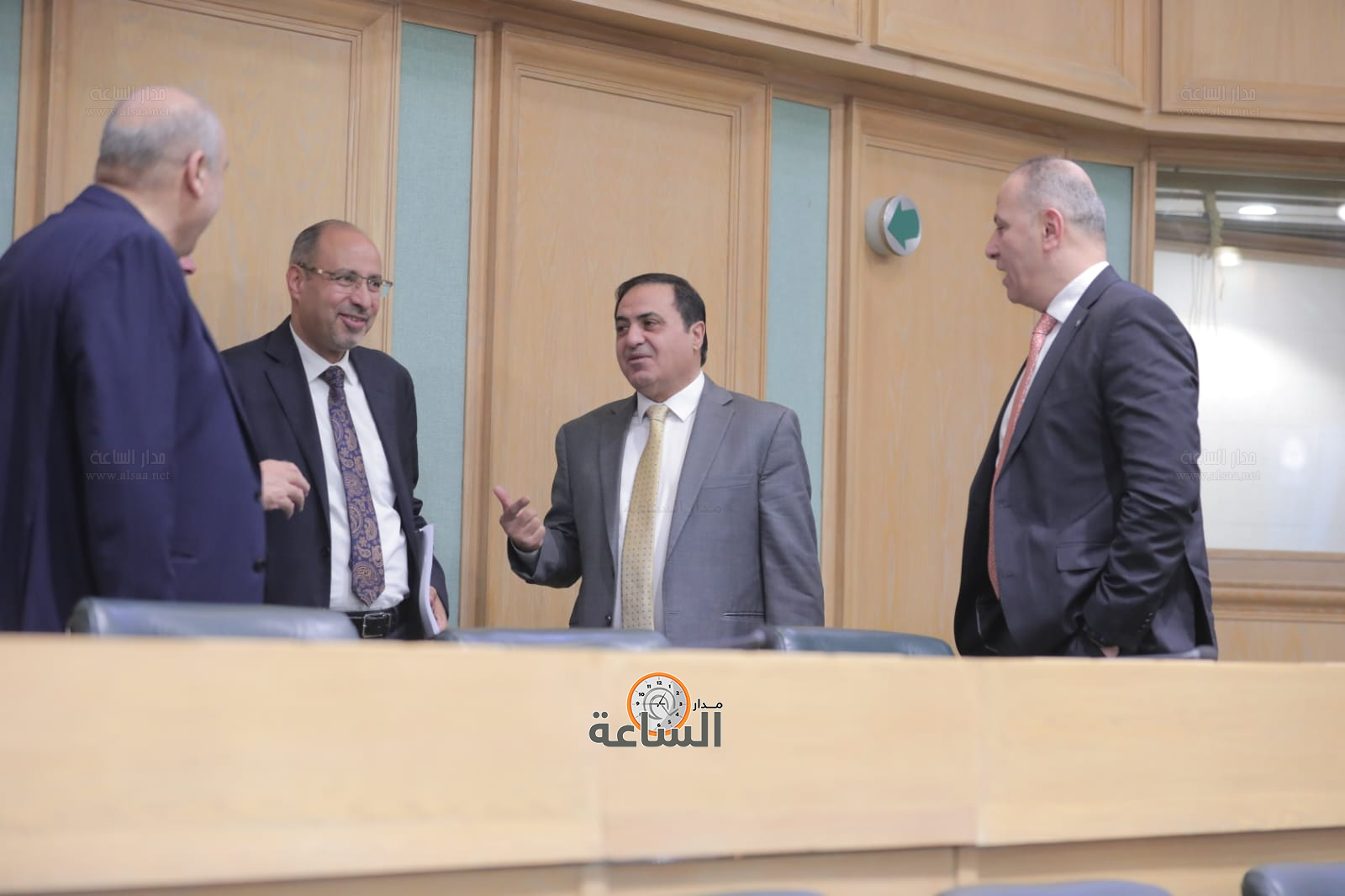 Madar Al-Saa Images 0.6539639842352116