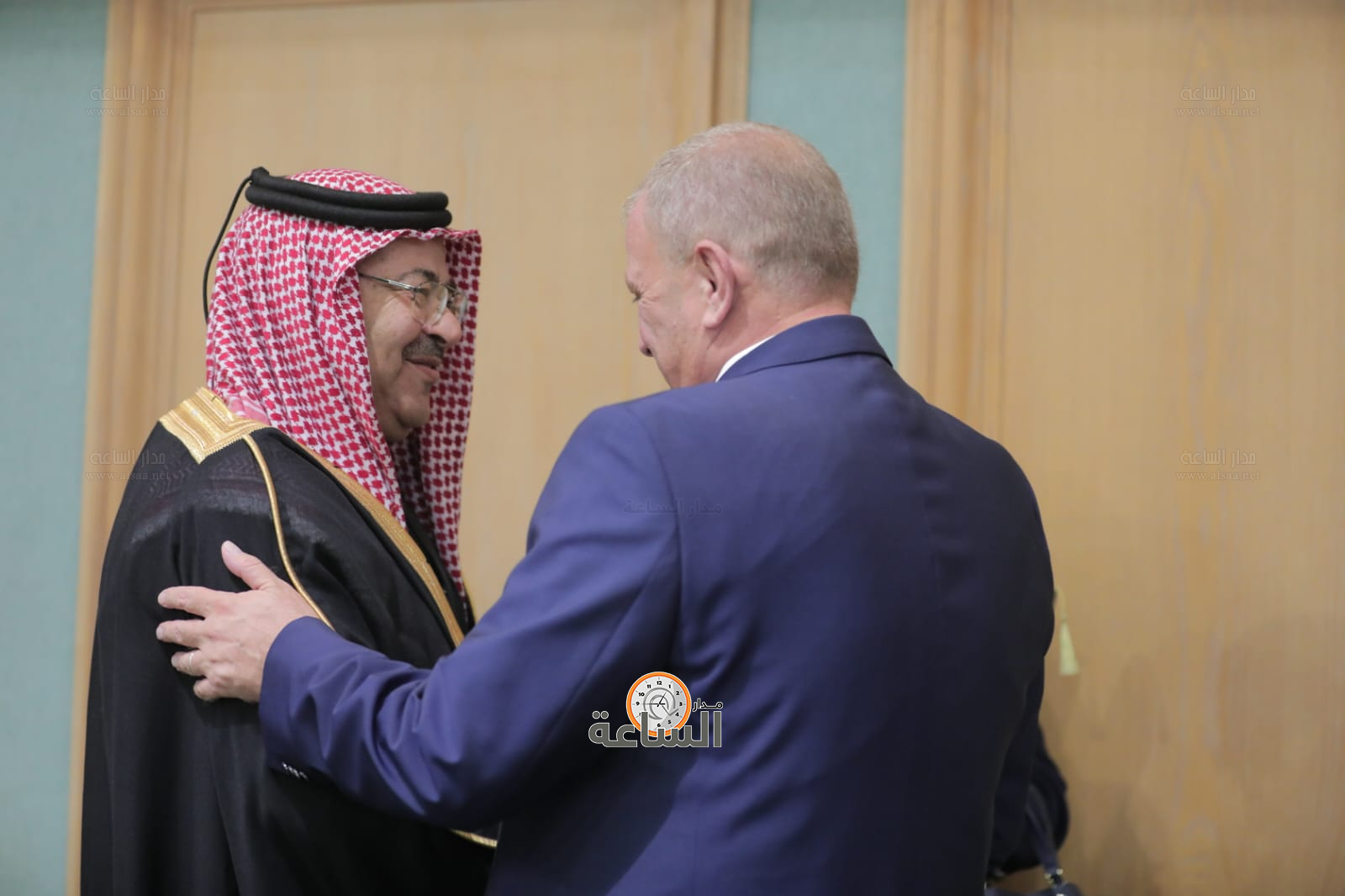 Madar Al-Saa Images 0.44303159845457474