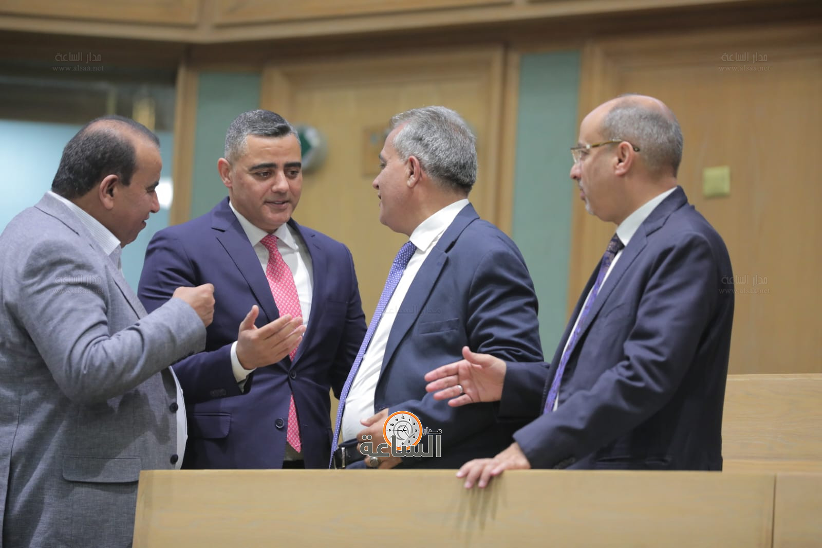 Madar Al-Saa Images 0.3682161881986574