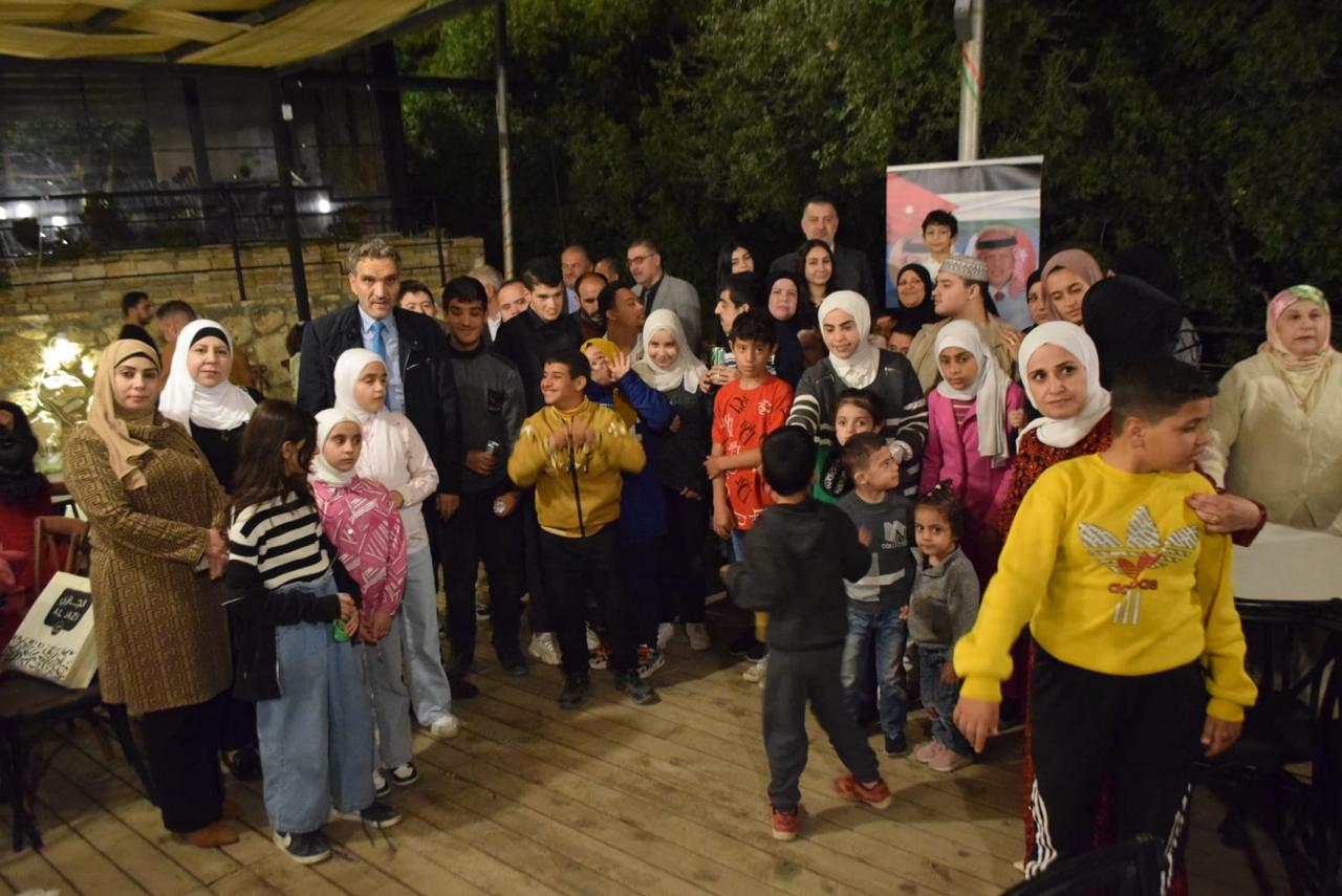 Madar Al-Saa Images 0.6881911852347786