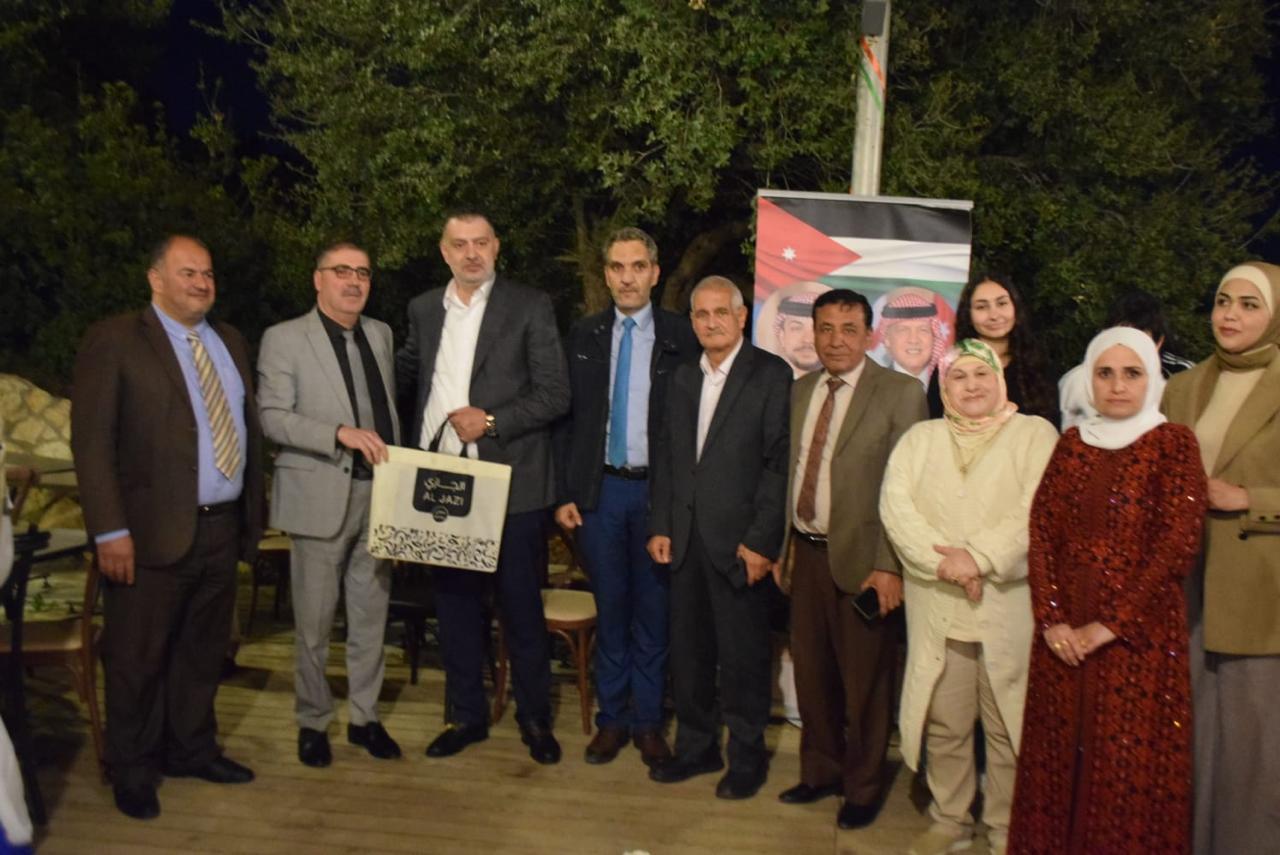 Madar Al-Saa Images 0.3440738810790802