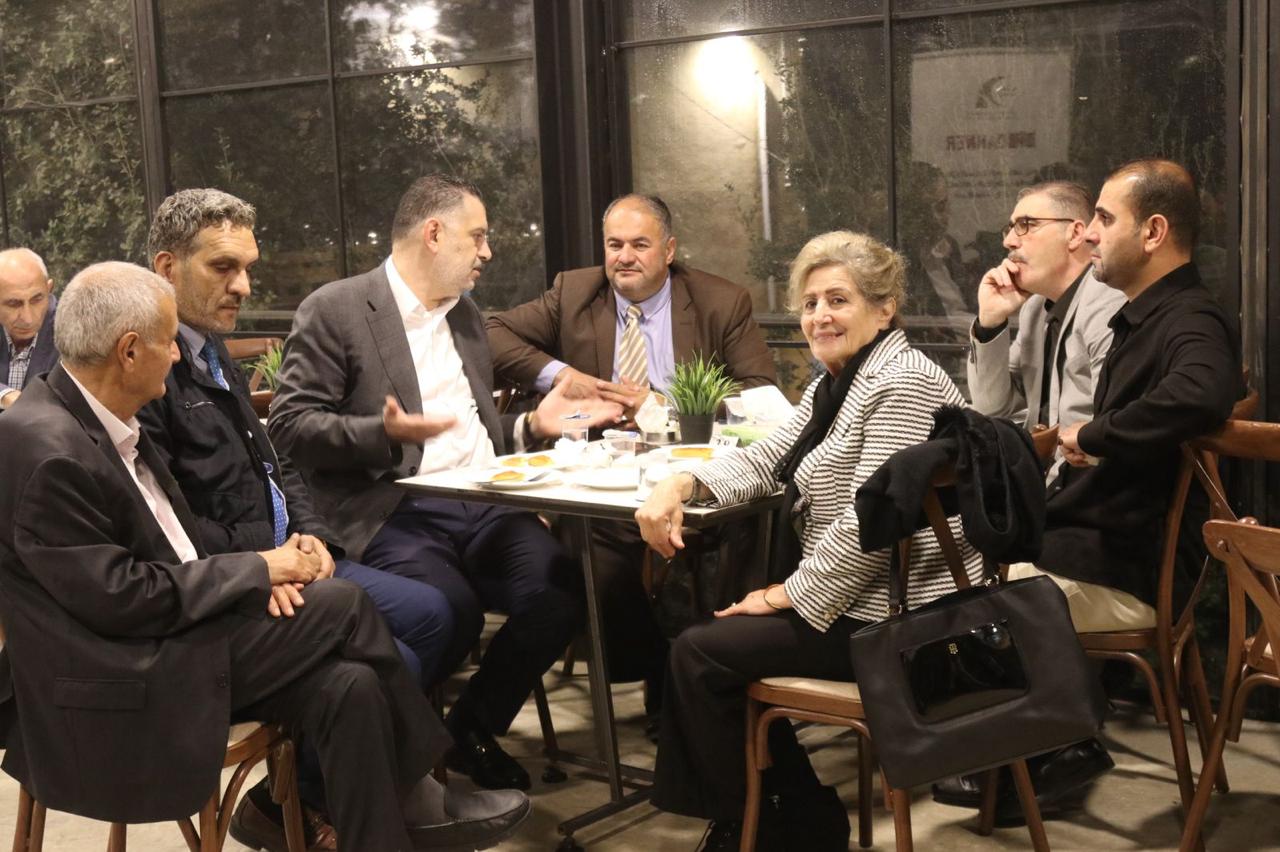 Madar Al-Saa Images 0.9926534715027249