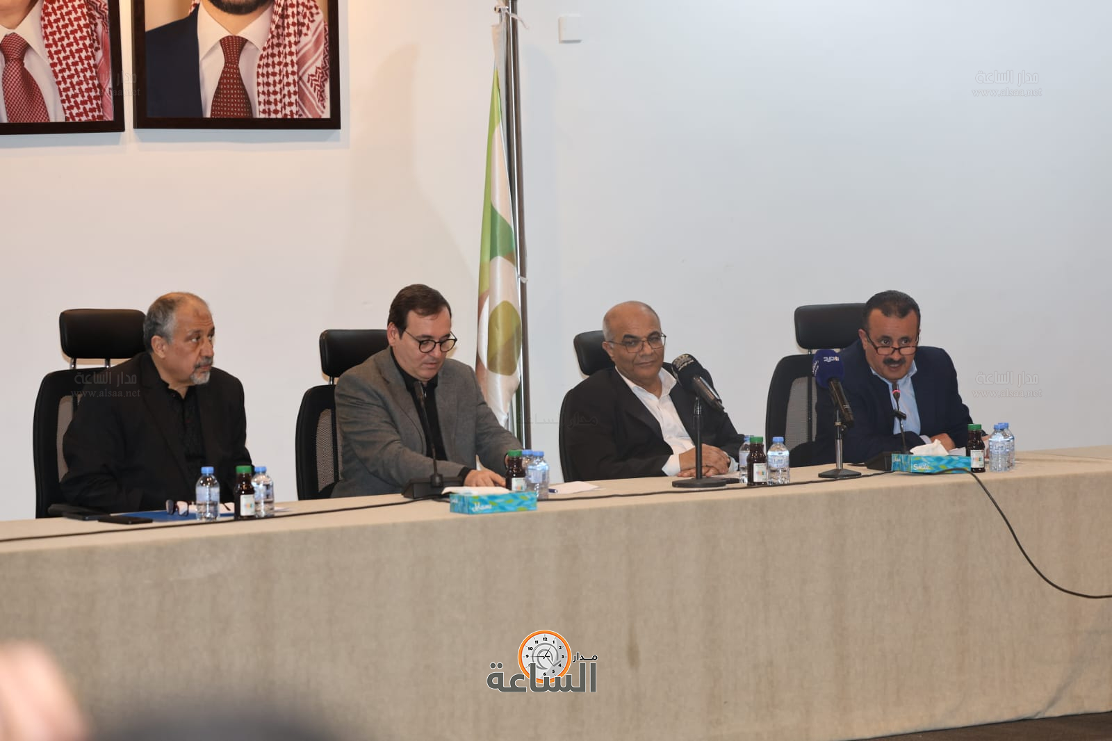 Madar Al-Saa Images 0.1275173456758596