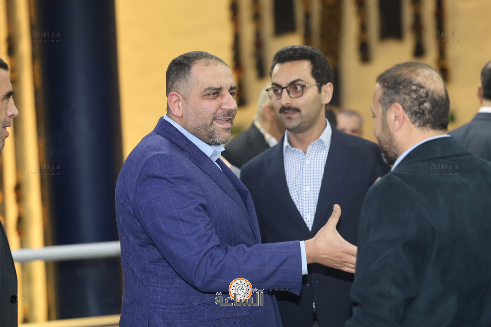 Madar Al-Saa Images 0.897335676559547