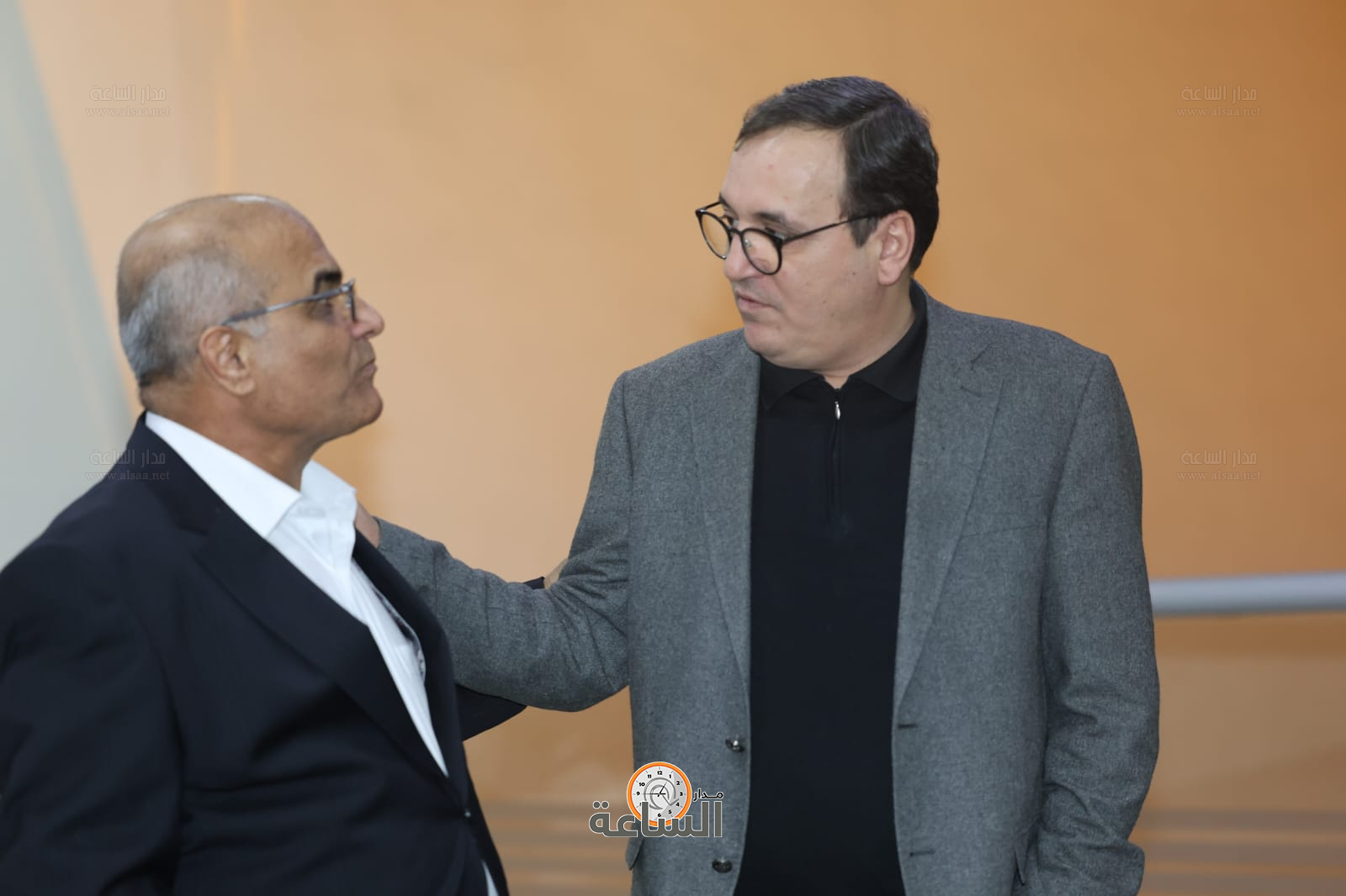 Madar Al-Saa Images 0.3734421043721199