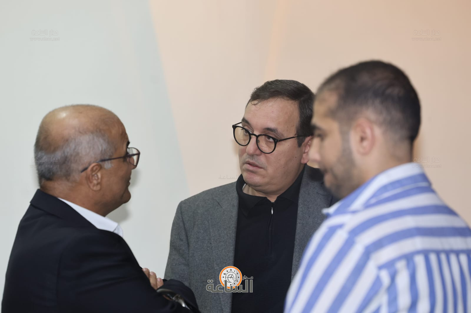 Madar Al-Saa Images 0.45989940141584085