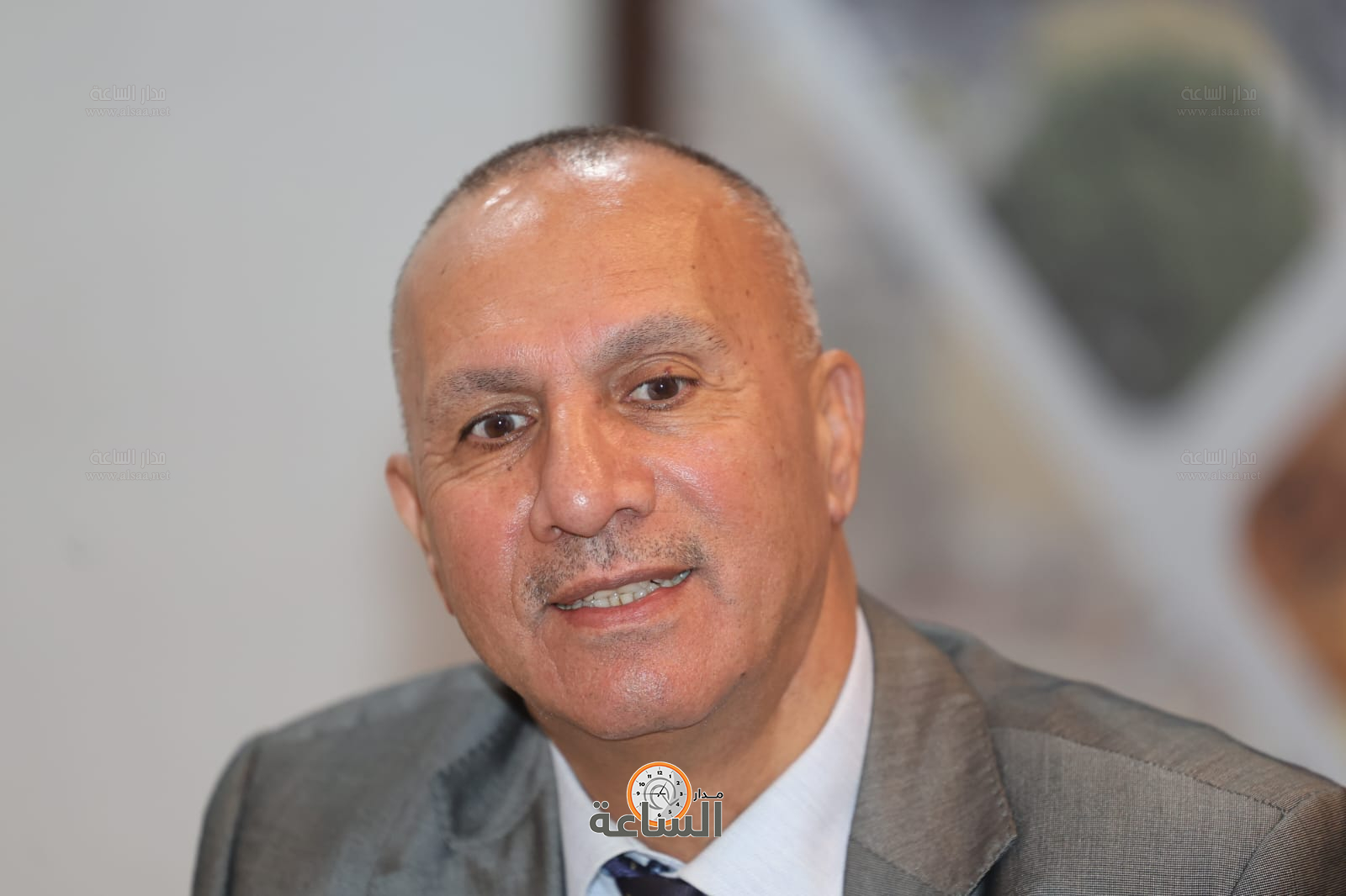 Madar Al-Saa Images 0.46420050168653915