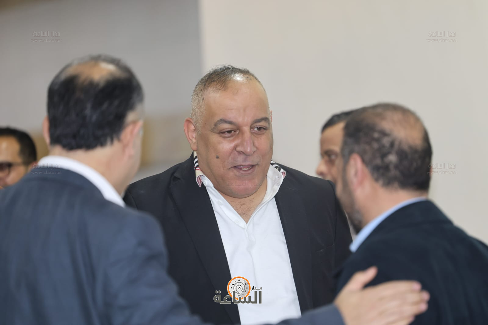 Madar Al-Saa Images 0.4711607506239601