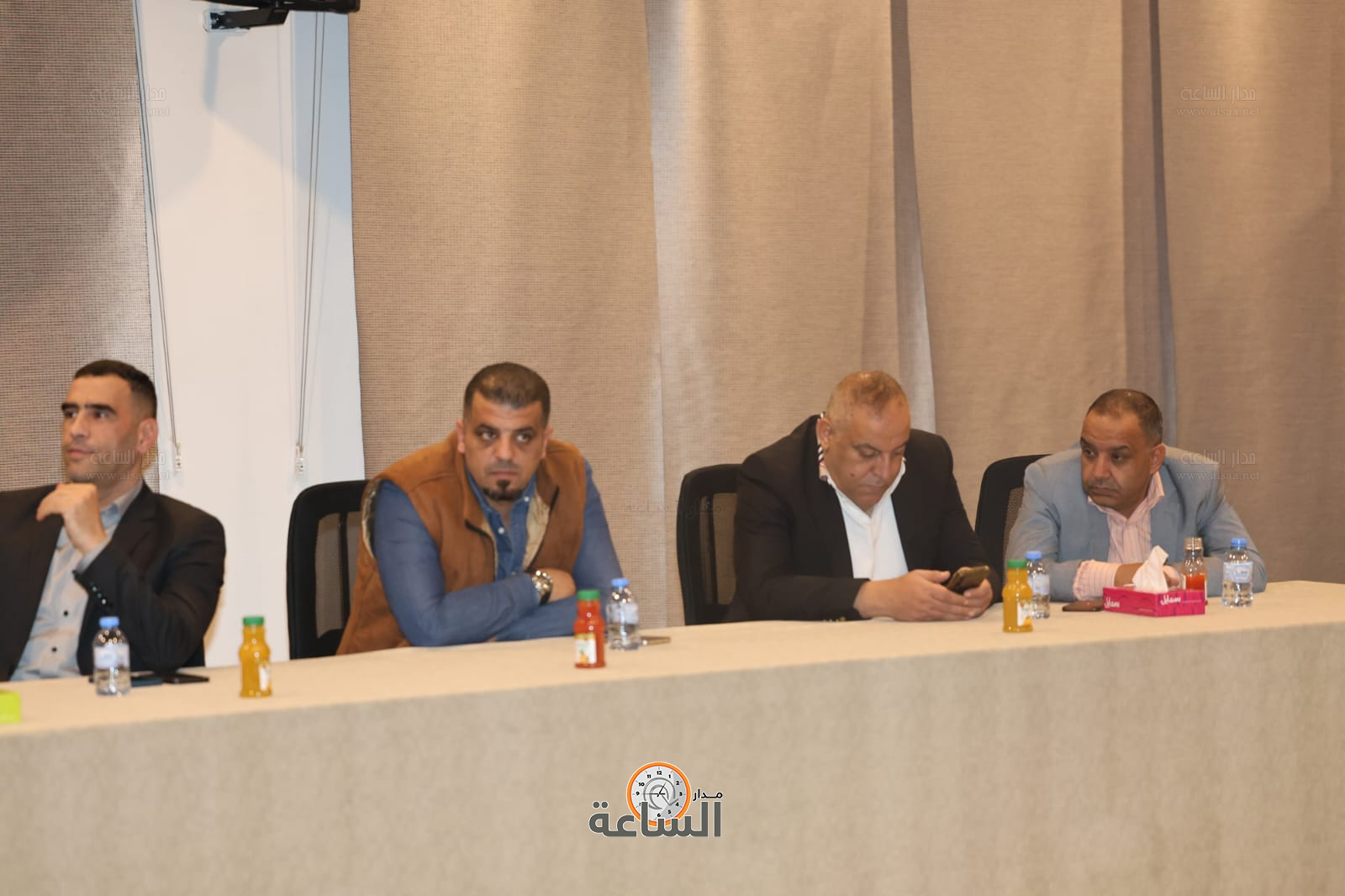 Madar Al-Saa Images 0.5464815013384696