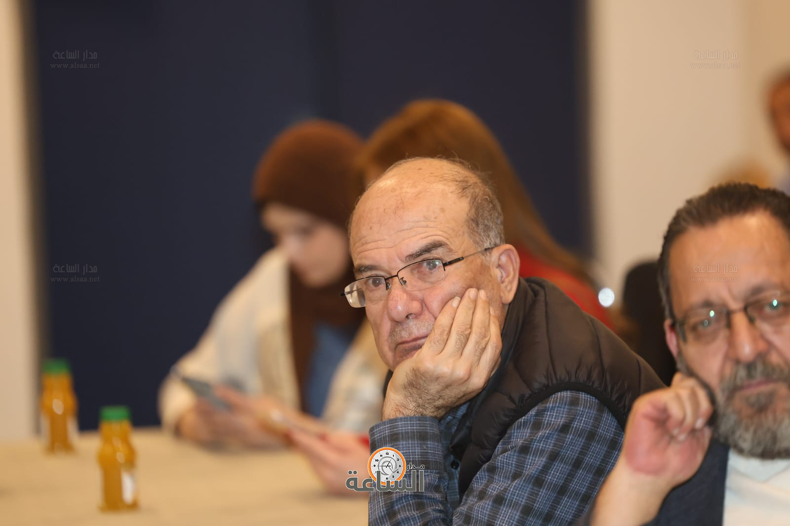 Madar Al-Saa Images 0.10073098754091547