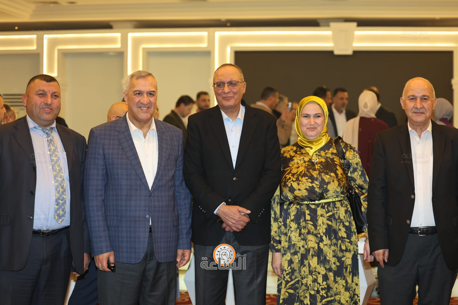 Madar Al-Saa Images 0.504974929496137