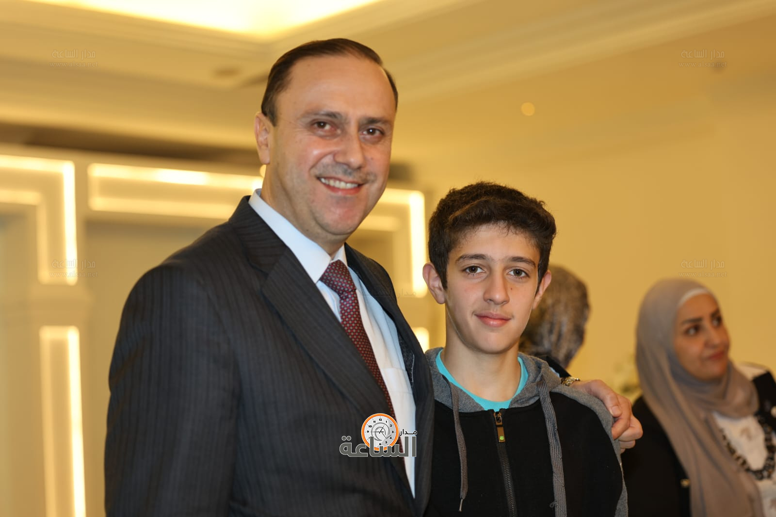 Madar Al-Saa Images 0.8170372344738475