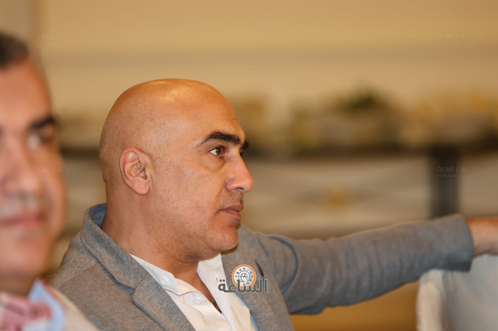 Madar Al-Saa Images 0.7185683843057564