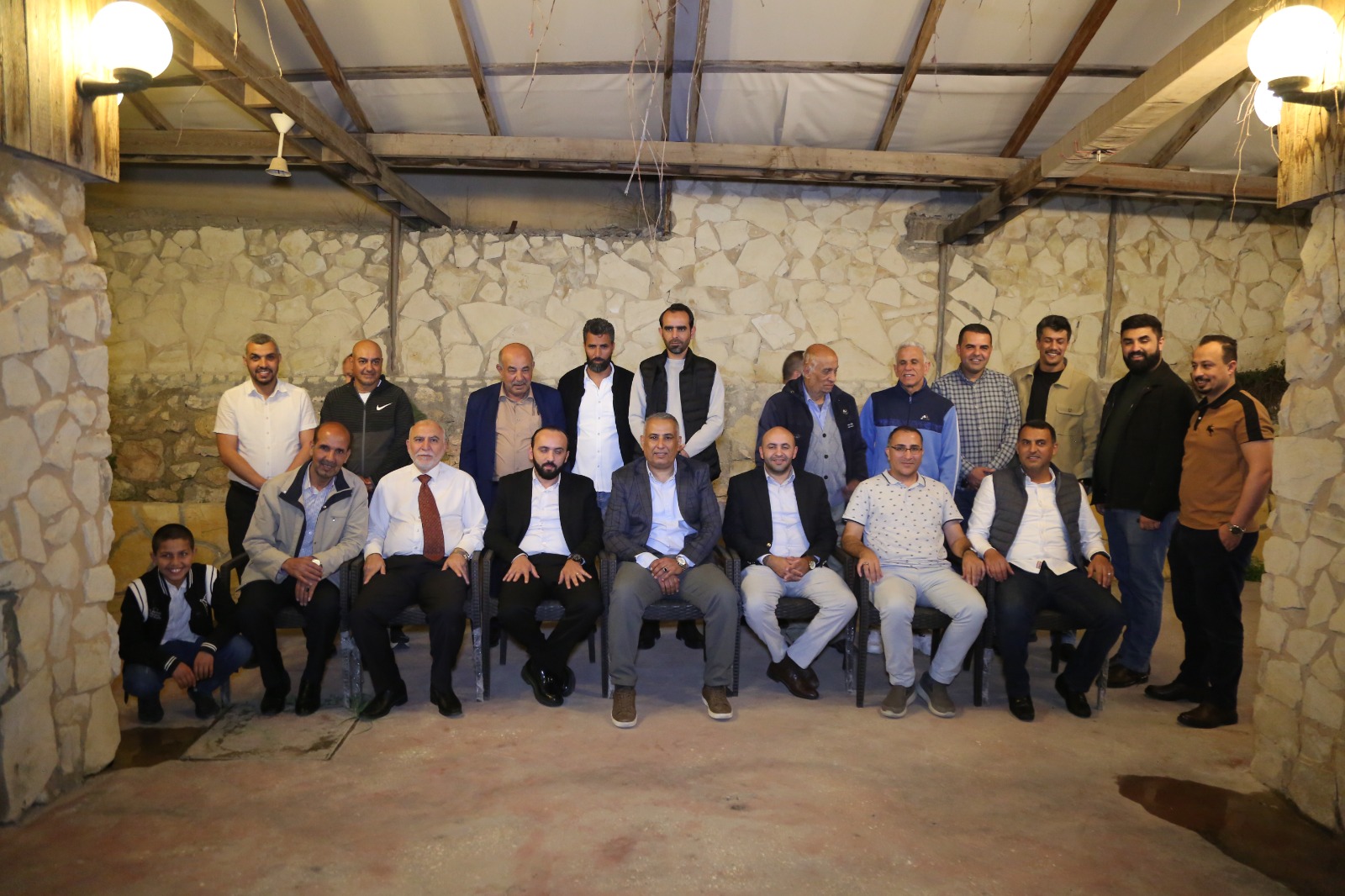 Madar Al-Saa Images 0.6004875560183567