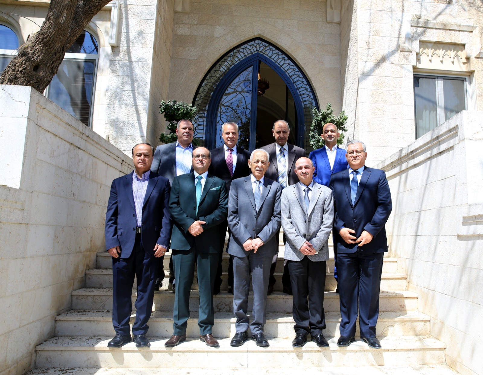 Madar Al-Saa Images 0.5033016492048881