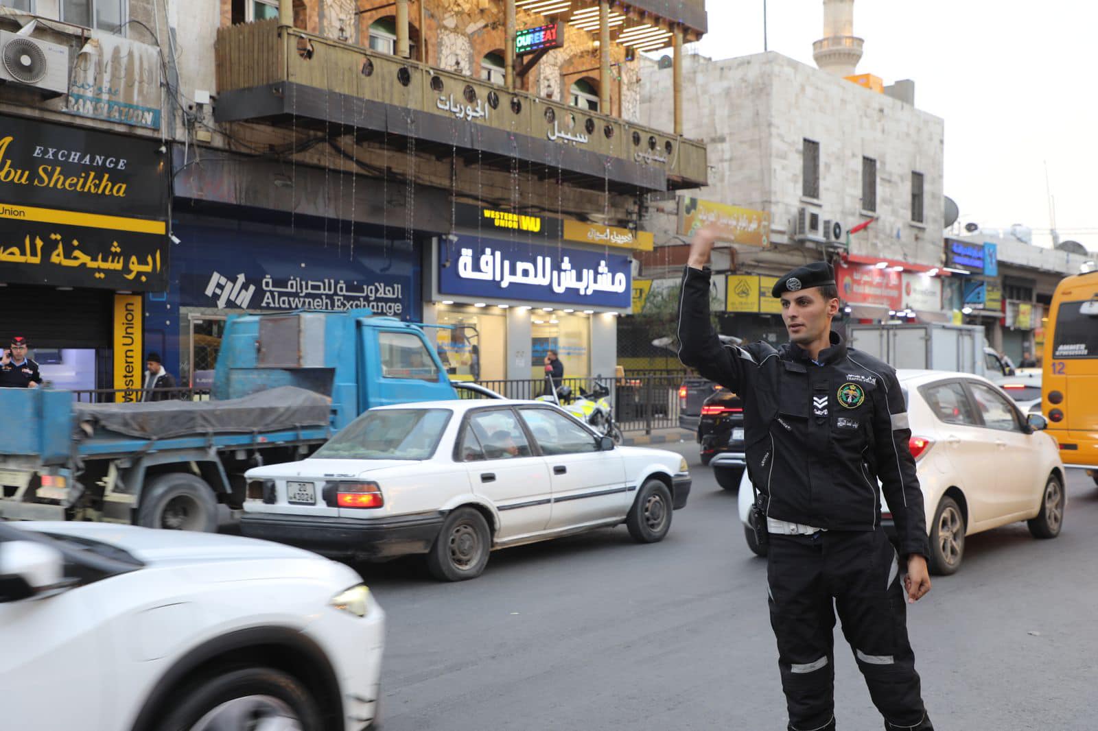 Madar Al-Saa Images 0.03178749455630481