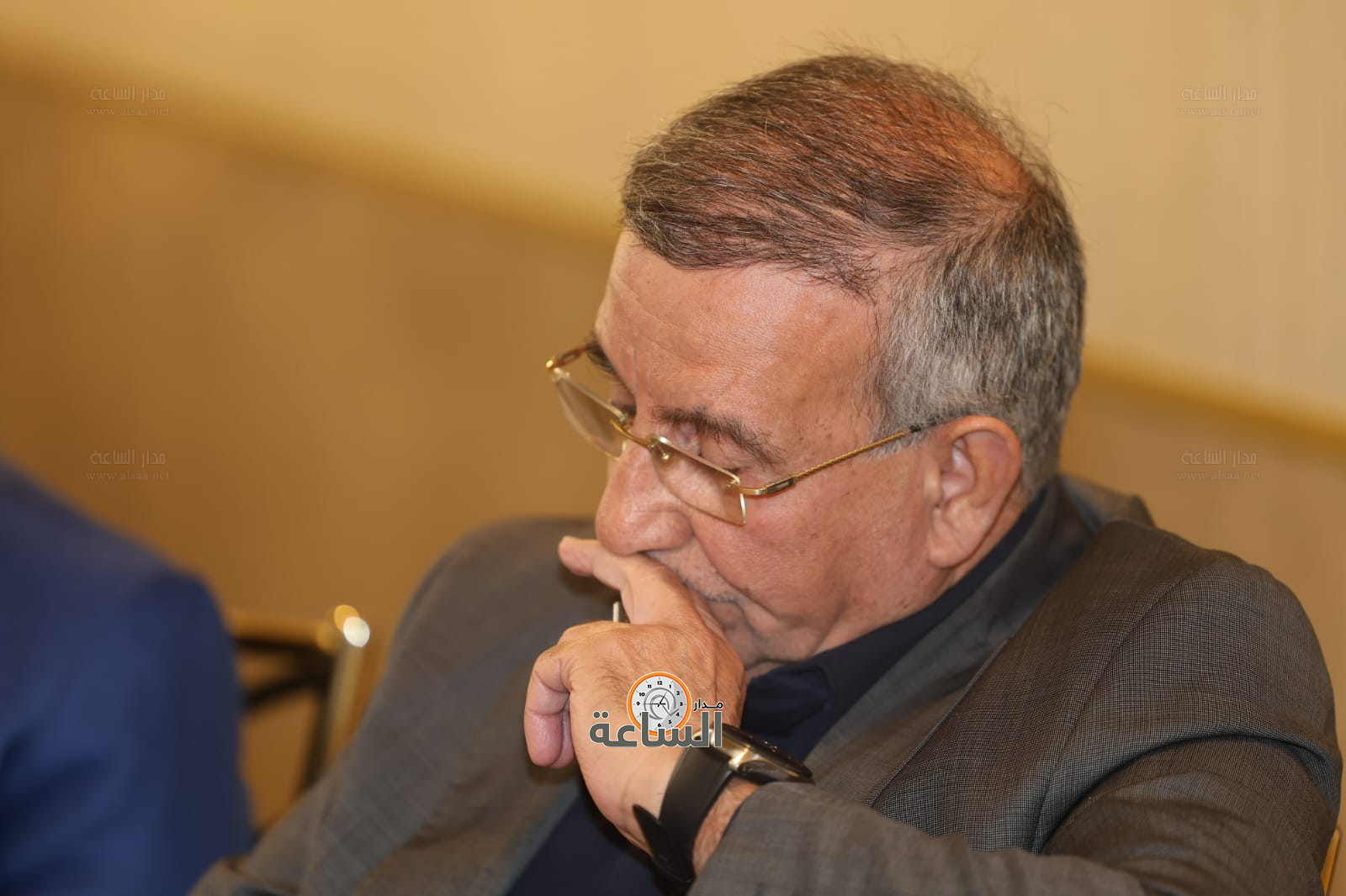 Madar Al-Saa Images 0.6192301879021089