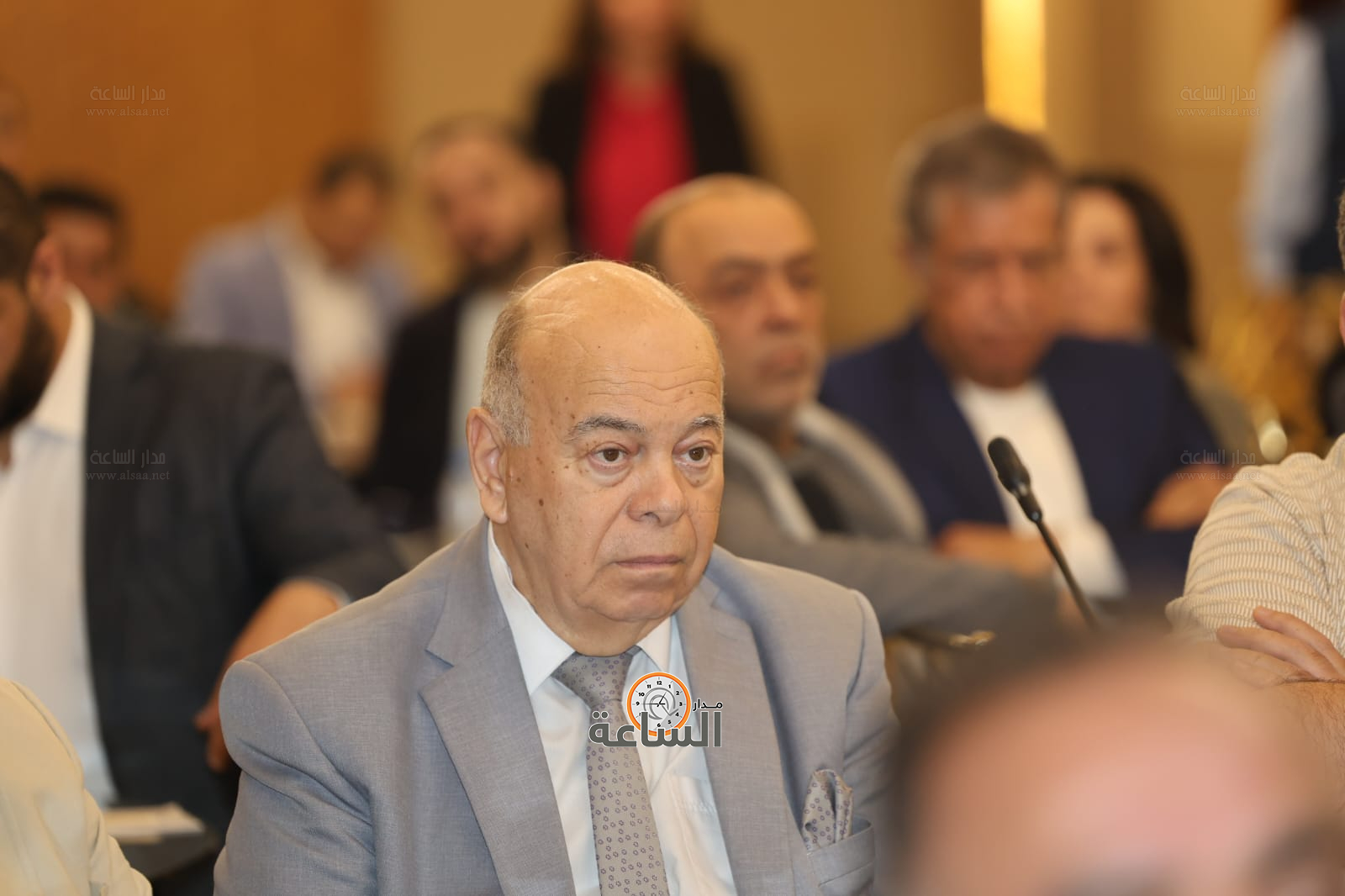 Madar Al-Saa Images 0.07340686404921737