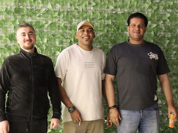 Madar Al-Saa Images 0.5748990986262772