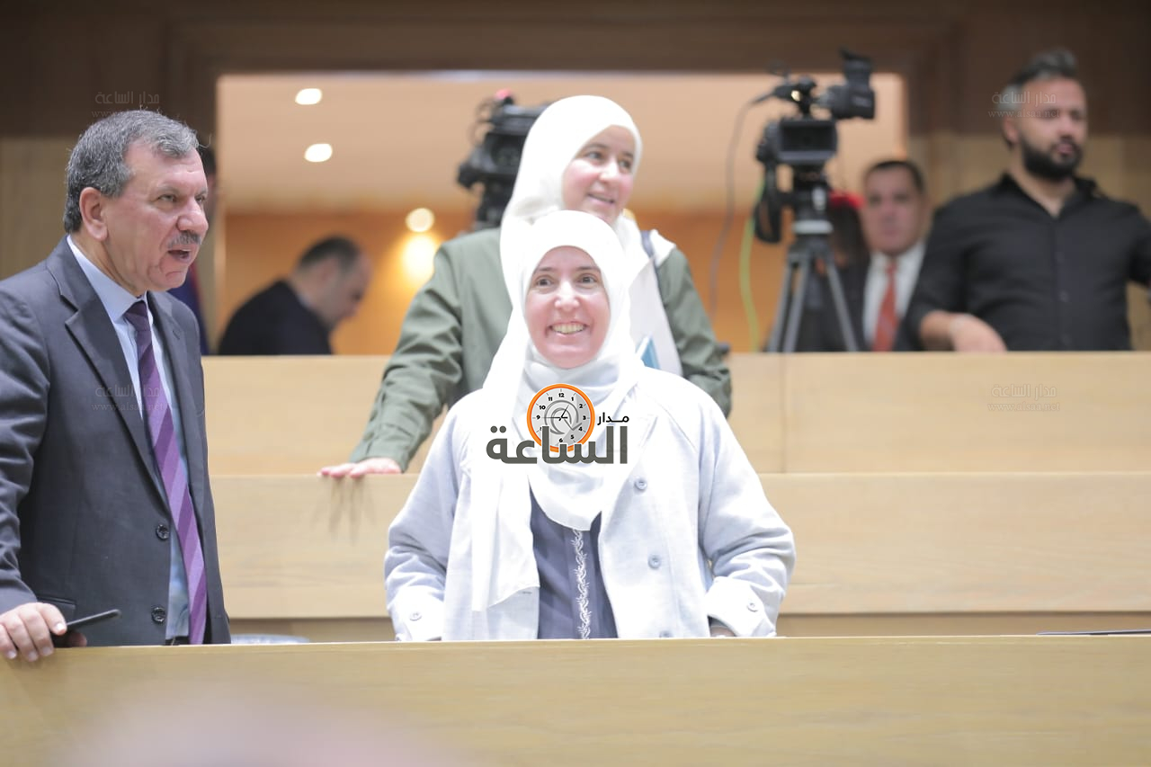 Madar Al-Saa Images 0.7965902816411414