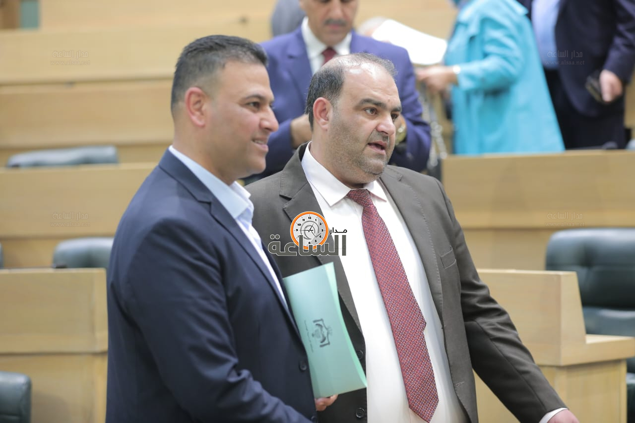 Madar Al-Saa Images 0.11809297560802334