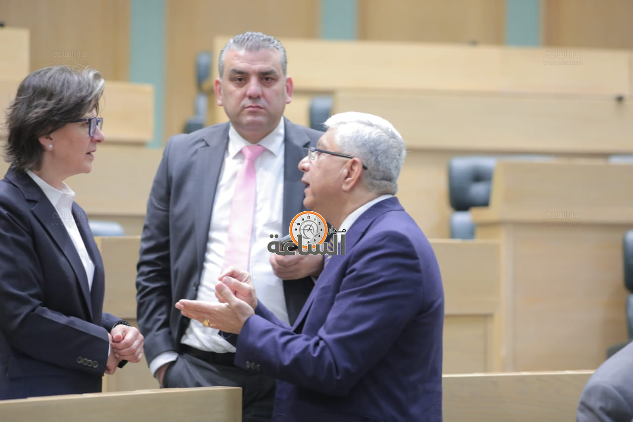 Madar Al-Saa Images 0.9862938950031268