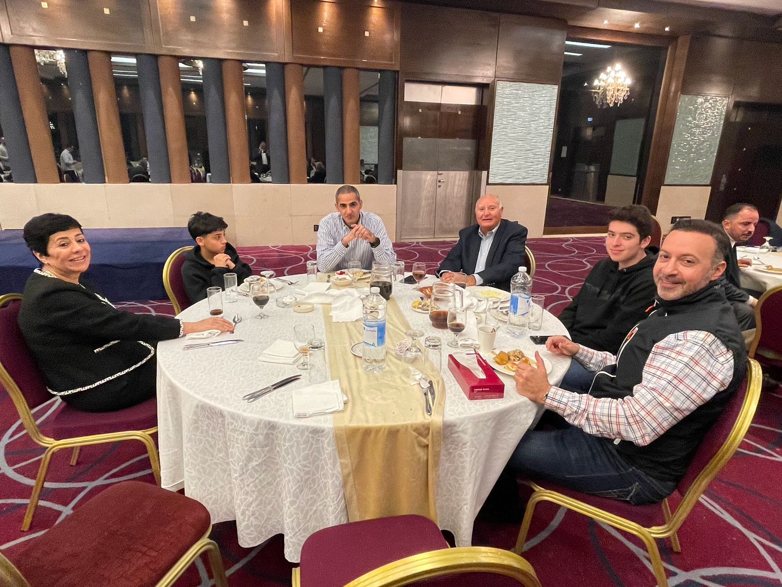 Madar Al-Saa Images 0.9553362246362815