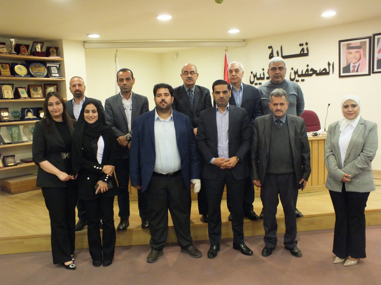 Madar Al-Saa Images 0.7136007082231111