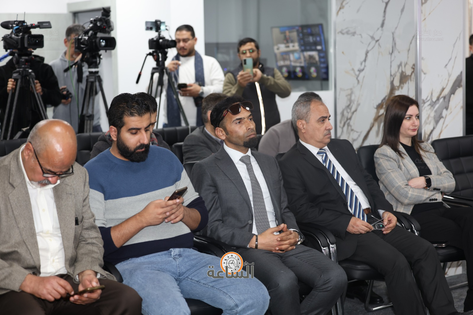 Madar Al-Saa Images 0.5674830470634606